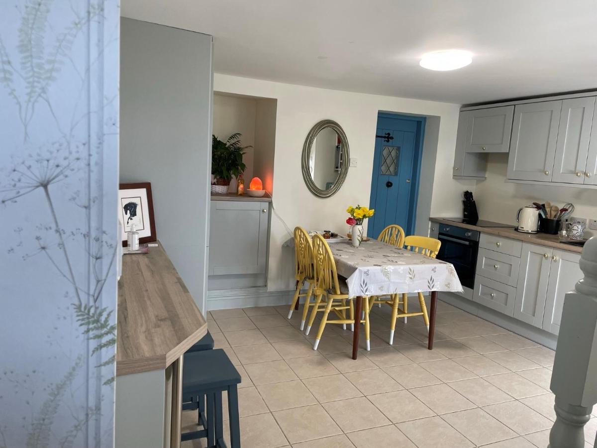 Mai'S Cottage Suite - Charming Holiday Rental Kilmallock Exteriör bild