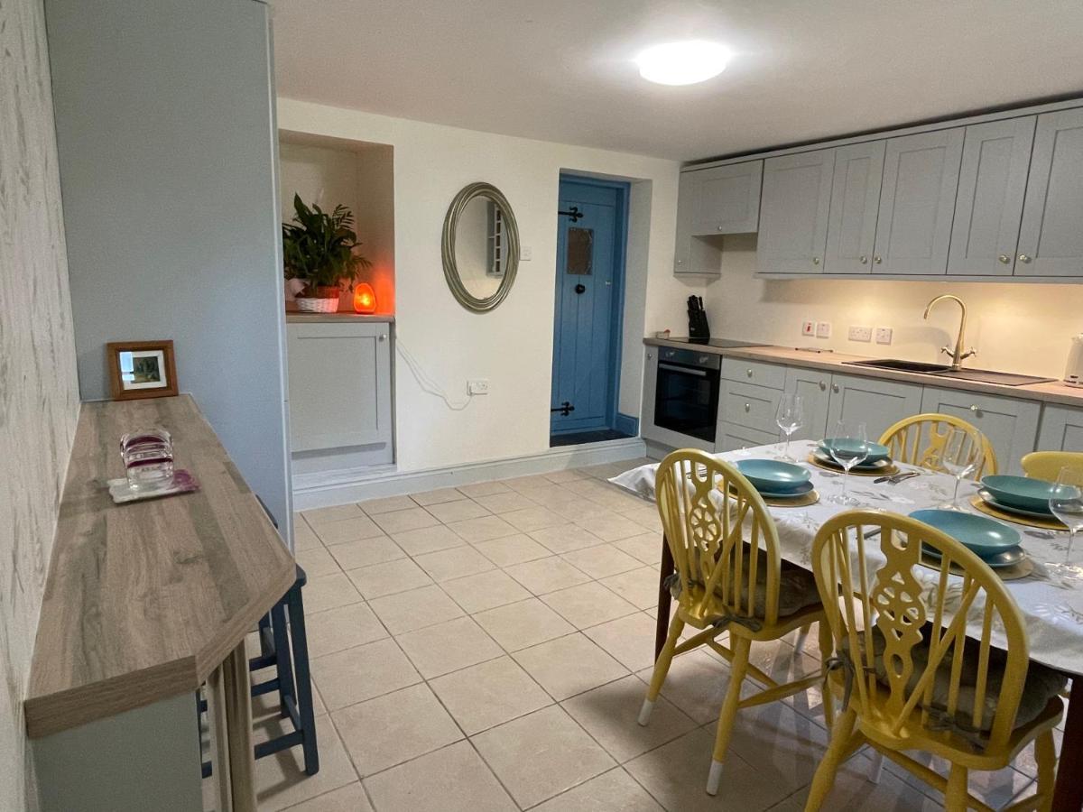 Mai'S Cottage Suite - Charming Holiday Rental Kilmallock Exteriör bild